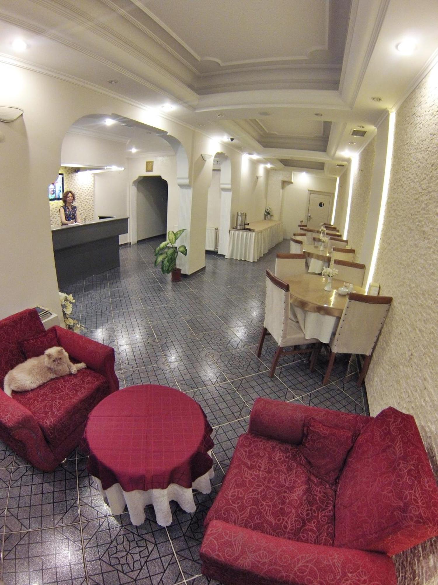 Anil Hotel Bergama Buitenkant foto